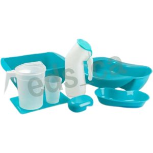 Kit de Admisión Masculino - Selva  Incluye:Pato,Pito,Ponchera,Bandeja,Jarra,Vaso,Riñonera y Jabonera